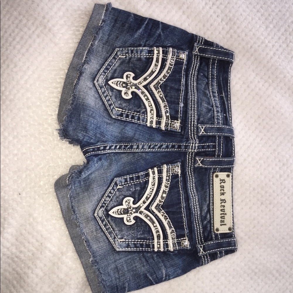 Rock Revival shorts